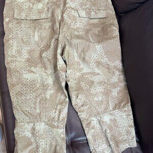 Nike The Athletic Dept. Capri Hiking Crop Pants